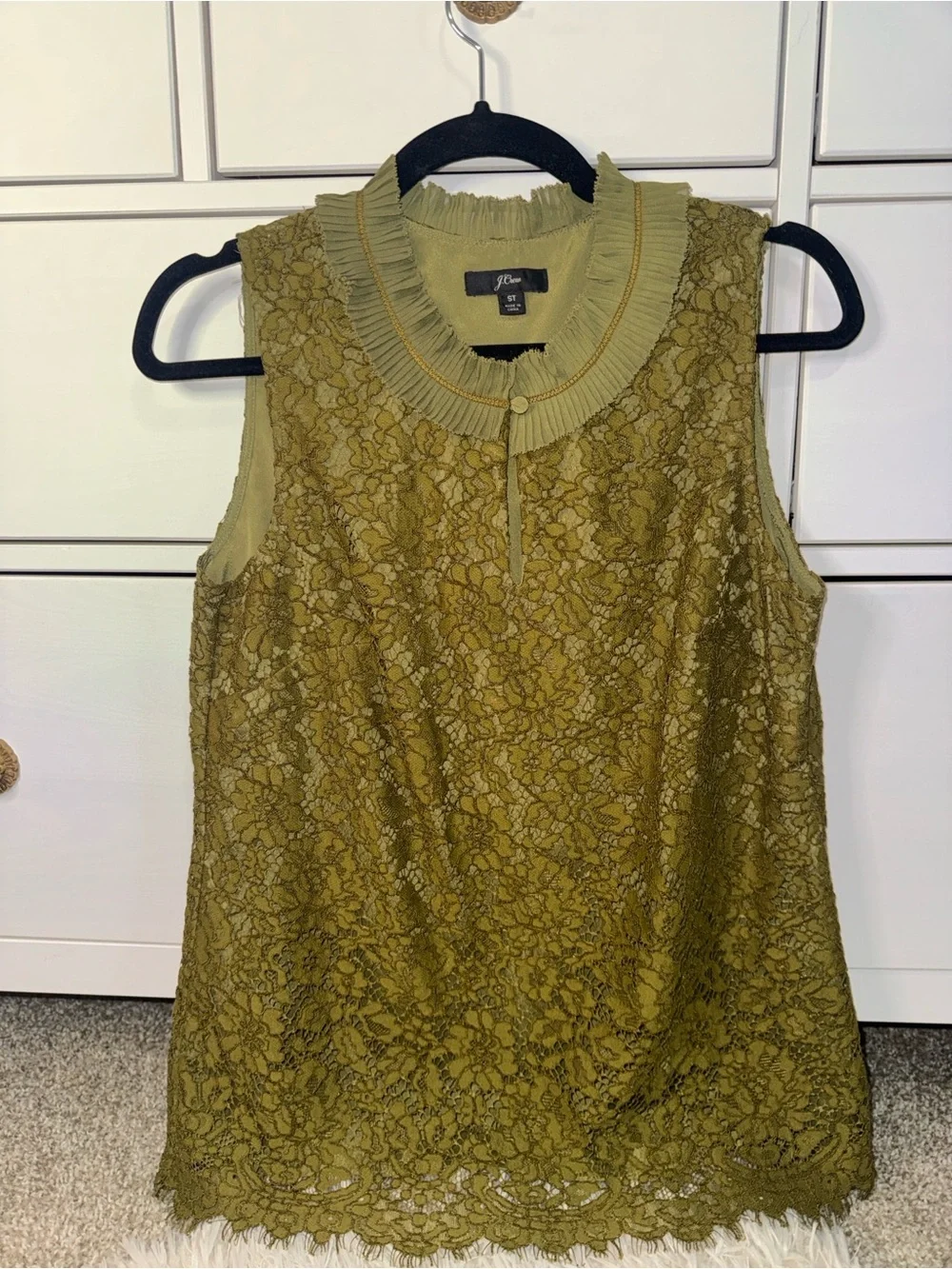 J. Crew — Sleeveless Ruffle Keyhole Top in Moss Green — S Tall